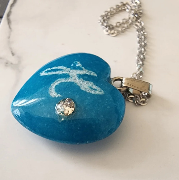 Turquoise heart pendant letter H with sterling silver chain - Picture 2 of 7